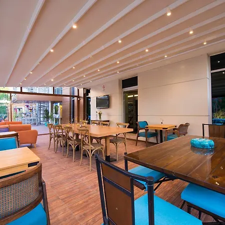 Durusu Aparthotel 3*