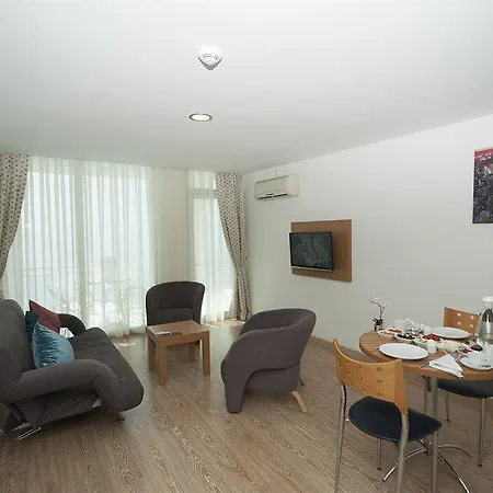 Durusu Aparthotel 3*