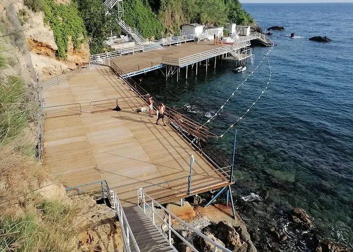 Durusu Aparthotel 3*