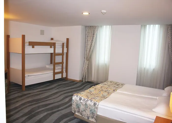 Aparthotel Durusu 3*