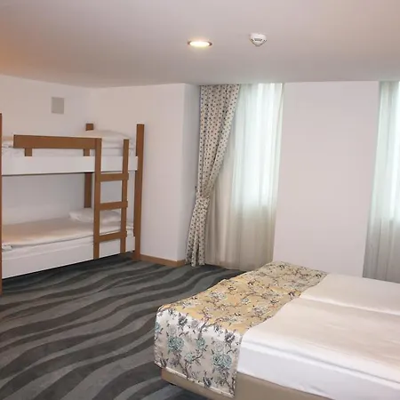 Hotel apartamentowy Durusu 3*